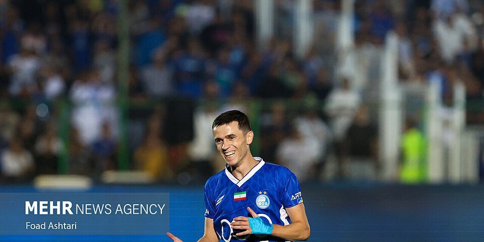 Manchester United Eyes Arsenal’s Lewis-Skelly in Transfer News