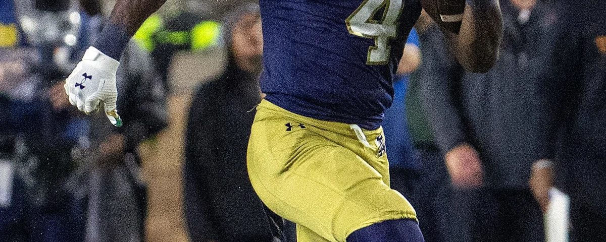 AI vs. Expert Predictions: NFL Draft 2026 Showdown