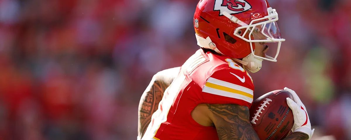Chiefs WR Nikko Remigio Signs Exclusive Rights Tender