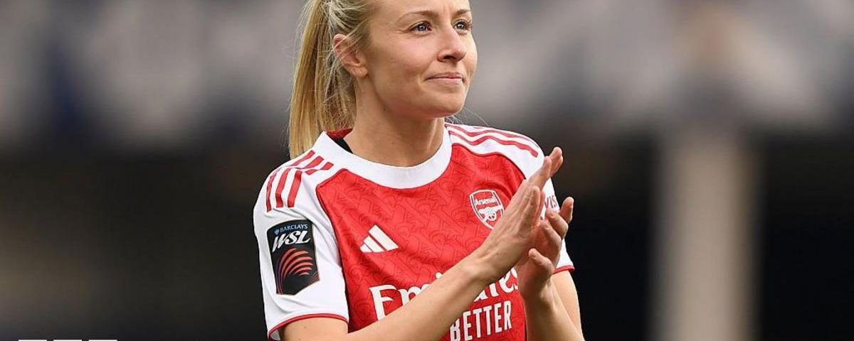Leah Williamson Signs New Arsenal Deal: A Premier League Milestone