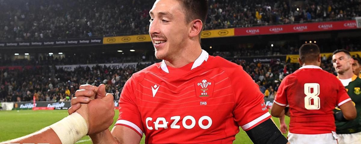 Josh Adams Shines as Cardiff Eyes United Rugby Championship Glory