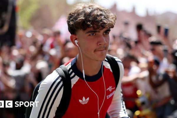 Max Dowman: Youngest Premier League Starter at 16 Years