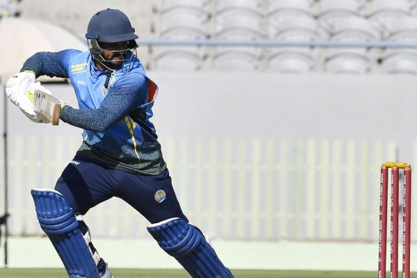 Mumbai Indians Sign Injury Replacements Ahead of IPL 2026