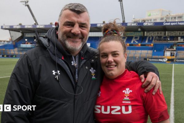 Carys Phillips Makes History with Barbarians Debut
