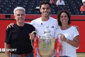 Cerundolo's Queen's Triumph: A Step Toward Grand Slam Glory