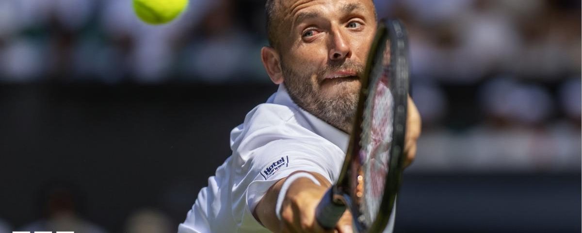 Dan Evans Fights Through Qualifying Amid Wimbledon Wildcard Omission