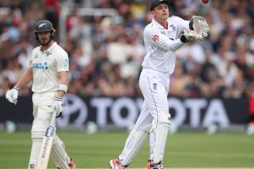 England’s Jamie Smith Leaves for Paternity Leave Amid Test Match Debut for Rew