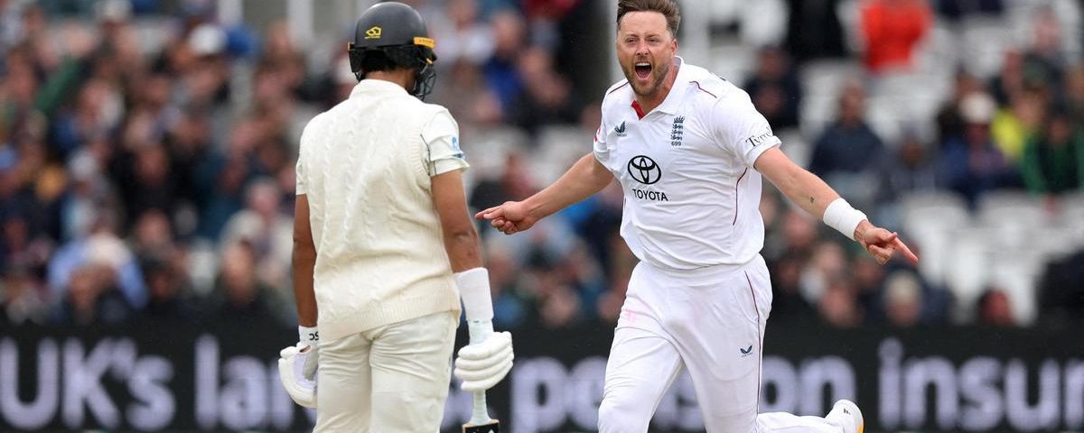 Robinson Shines as Rain Disrupts England’s Test Match at Lord’s