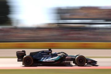 Russell Tops Final Practice in Formula 1 Barcelona GP