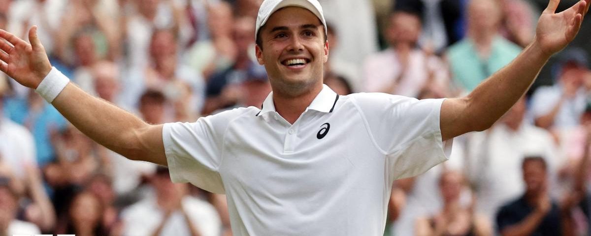 Arthur Fery Shocks Dimitrov, Reaches Grand Slam Quarter-Finals