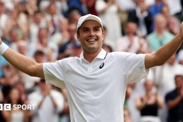 Arthur Fery Shocks Dimitrov, Reaches Grand Slam Quarter-Finals
