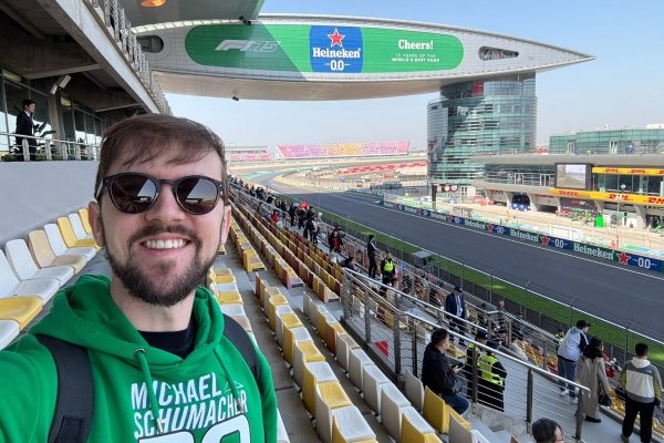 Formula 1 Fan's Journey: A Season of Unforgettable Races
