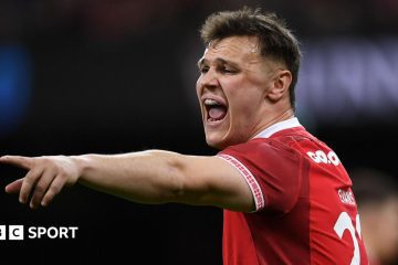 Jarrod Evans Returns to Cardiff: A Look at Rugby’s Historical Transfers