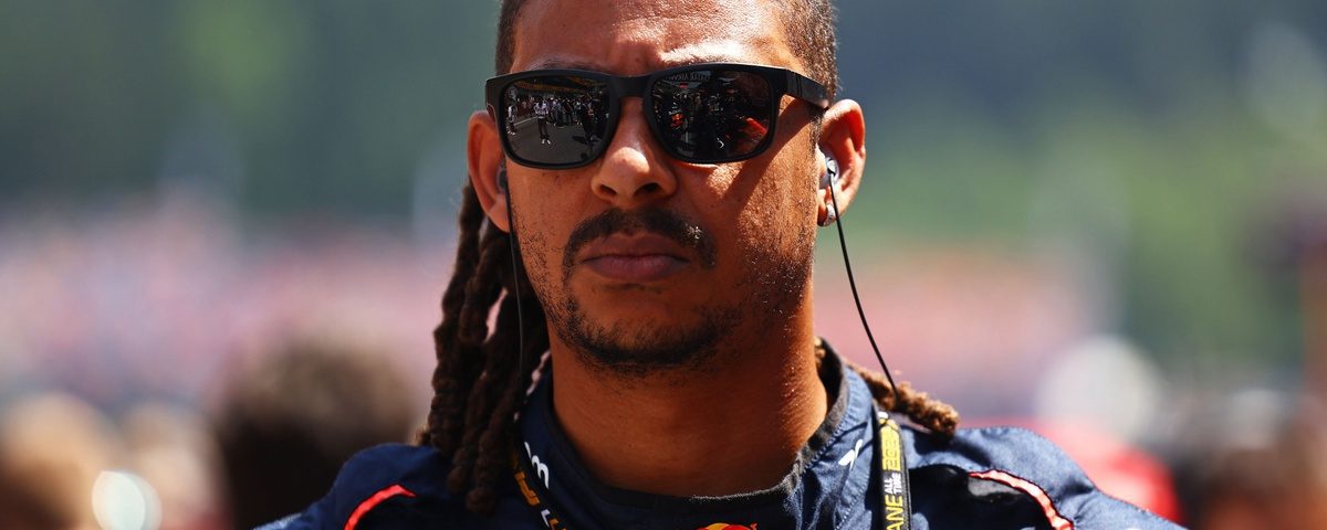 Replica Helmets Stolen at Silverstone: An Unfortunate Event in Formula 1