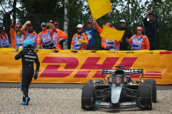 Russell's Frustration: Battery Issues Affecting Formula 1 Championship